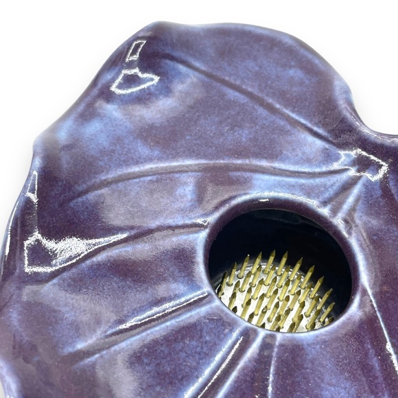 Ikebana Kenzan Flower Flog Glazed Ceramic Purple Elephant Ear Leaf Vase 6.5" - Picture 6 of 9